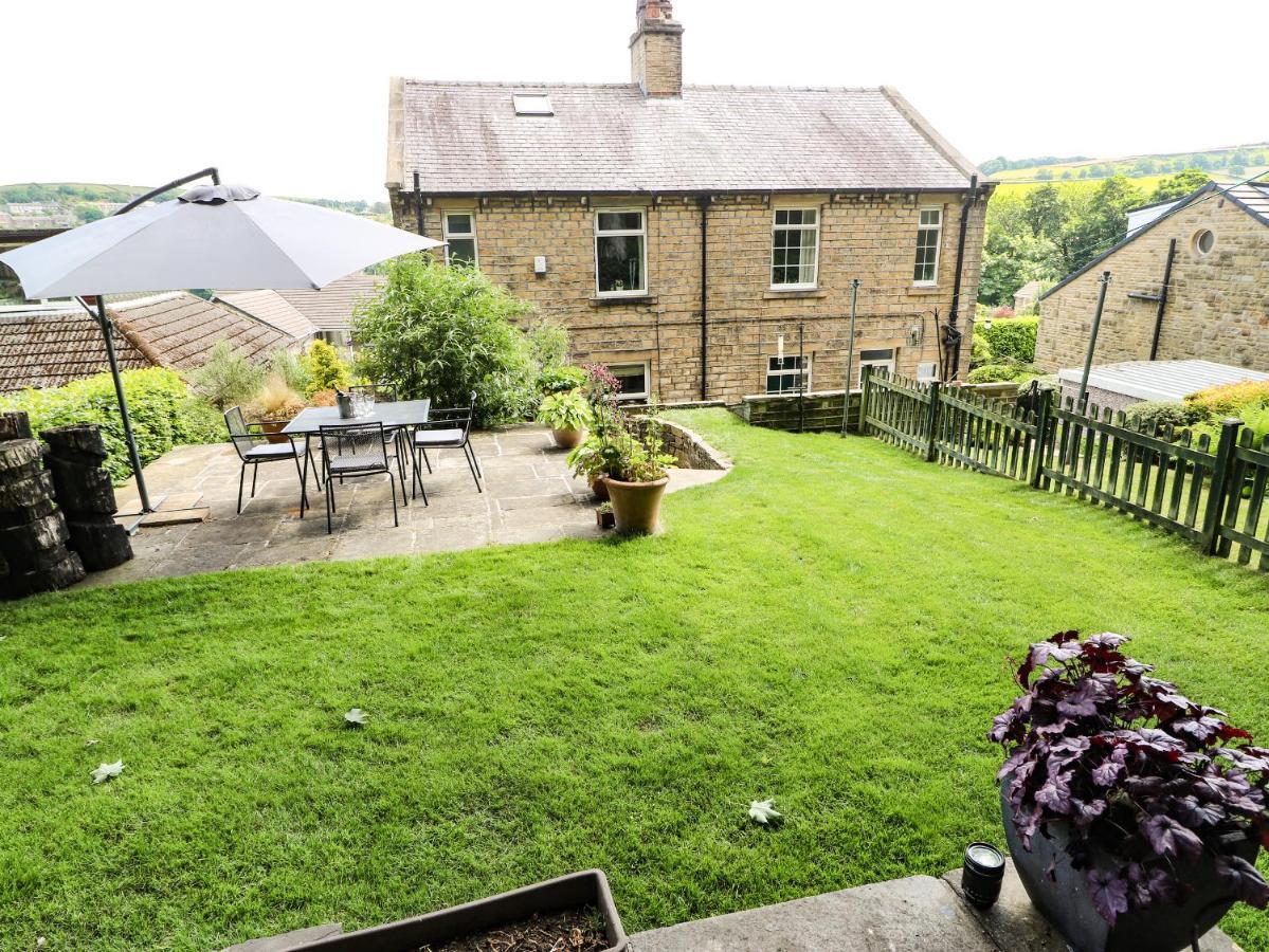 Sunnyside Villa Holmfirth Exterior photo